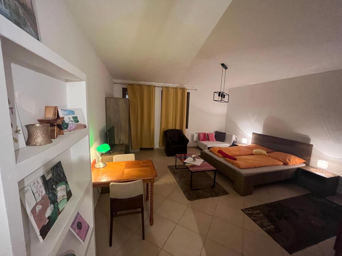 Monelly Apartman Komárno 외부 사진